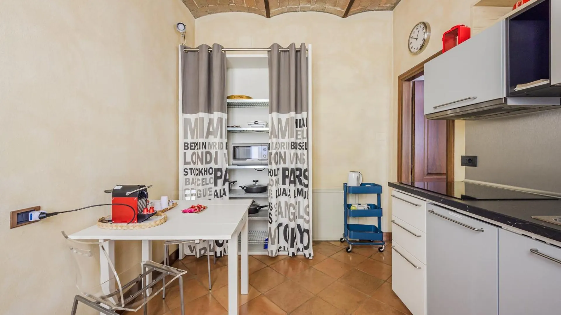 Modena Palace Suite Duomo - 5 Stelle شقة